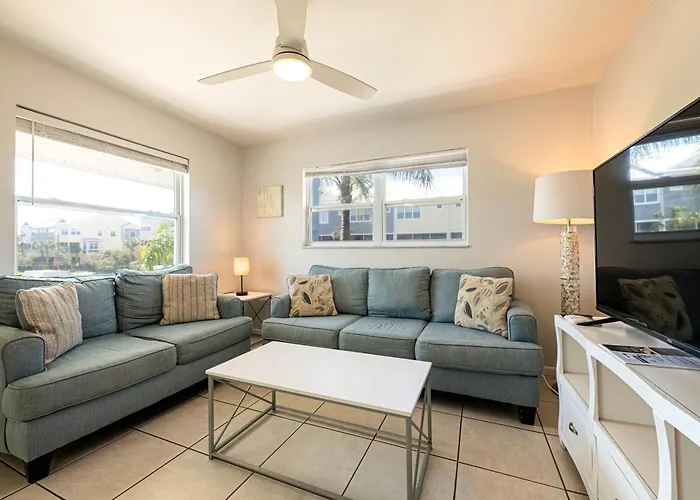 2bd 1ba Sunset 3 3mins To Beach! Apartment Clearwater Beach